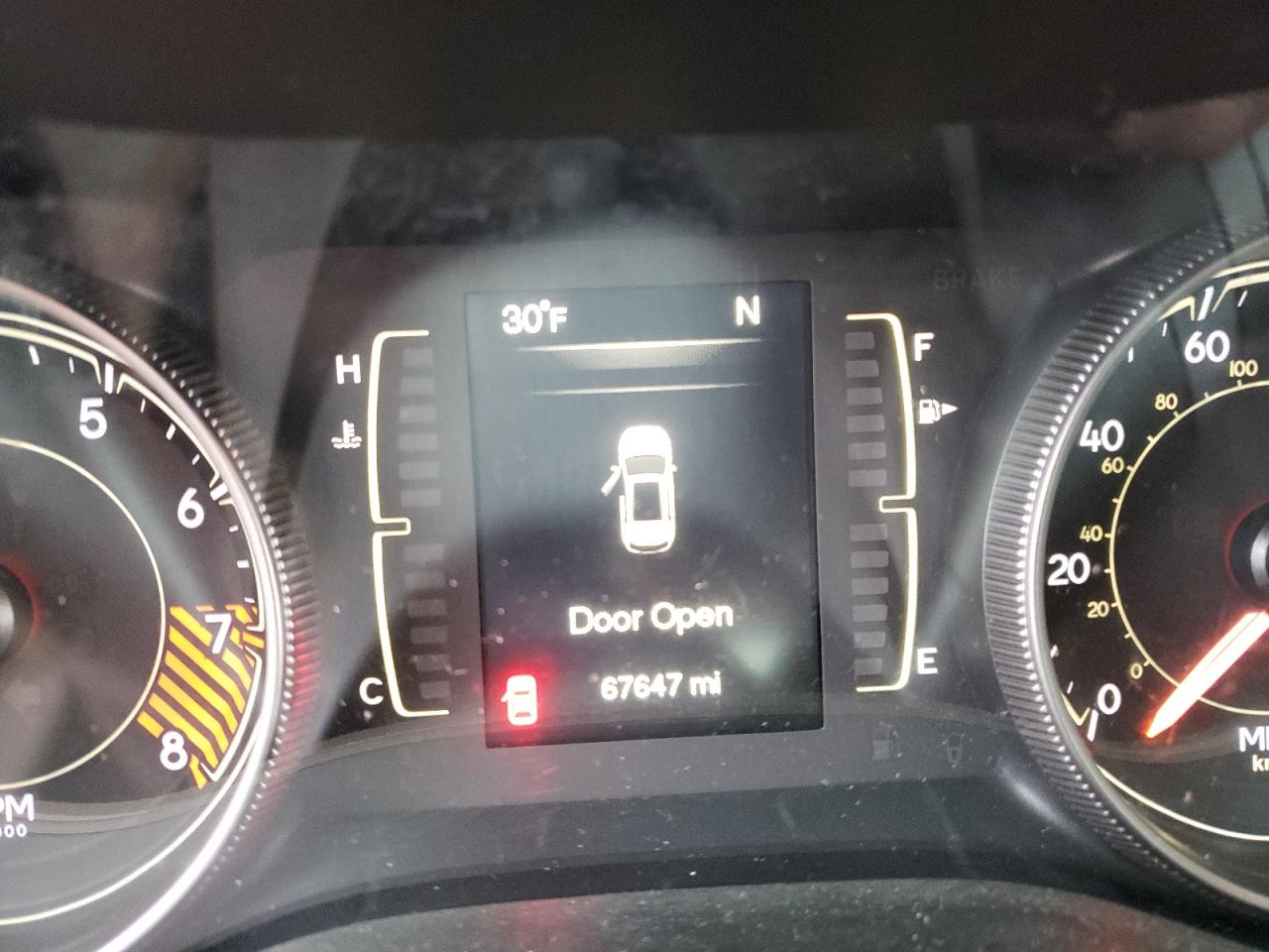 Photo 8 from auction – 2014 JEEP CHEROKEE L with VIN 1C4PJLCS2EW116895