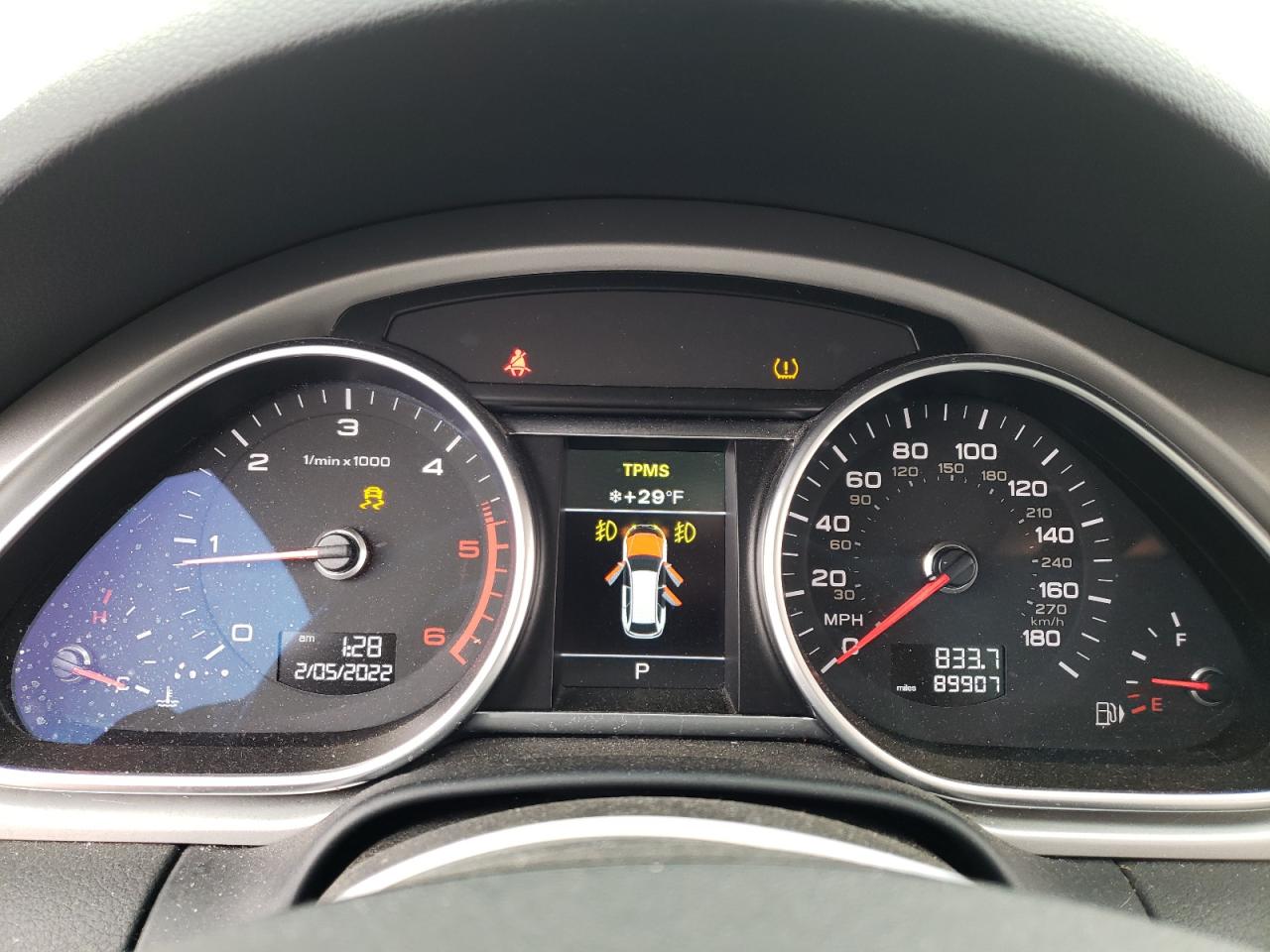 Photo 8 from auction – 2015 AUDI Q7 TDI PRE with VIN WA1LMAFE6FD029931