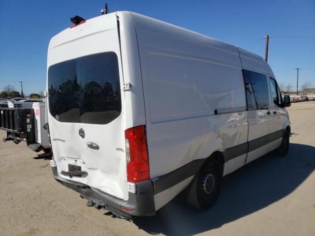 Photo 4 from auction – 2019 MERCEDES-BENZ SPRINTER 2 with VIN WD4PF1CD9KP075491