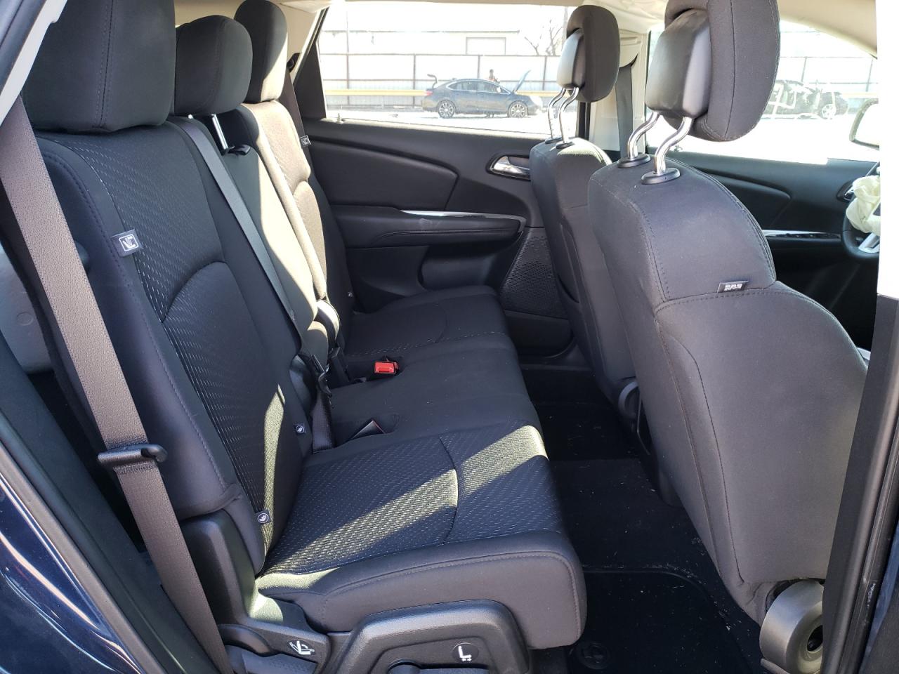 Photo 6 from auction – 2018 DODGE JOURNEY SE with VIN 3C4PDCAB0JT532891