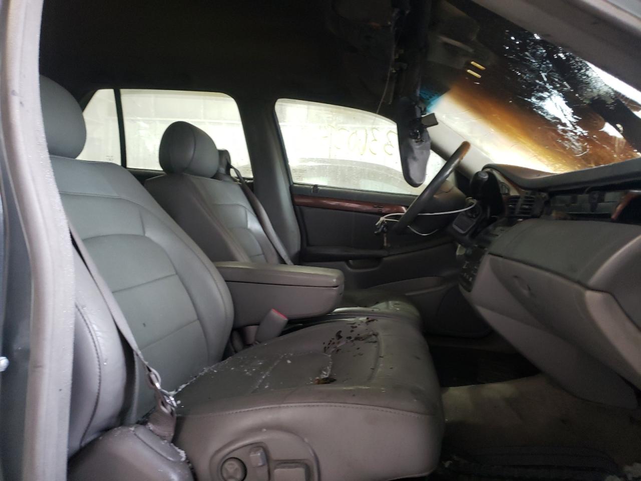 Photo 5 from auction – 2005 CADILLAC DEVILLE with VIN 1G6KD54Y65U127042