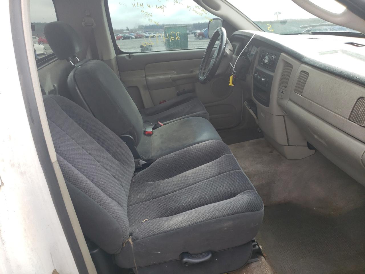 Foto 5 de la subasta – 2003 DODGE RAM 1500 S con VIN 1D7HA16D23J573373