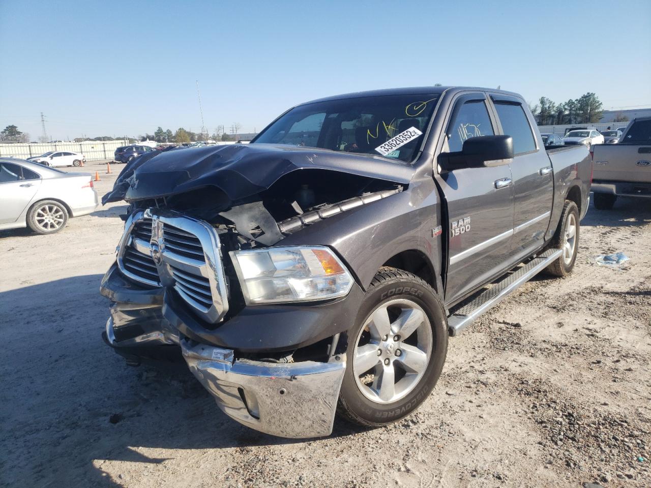 Photo 2 from auction – 2014 RAM 1500 SLT with VIN 1C6RR6LTXES222358