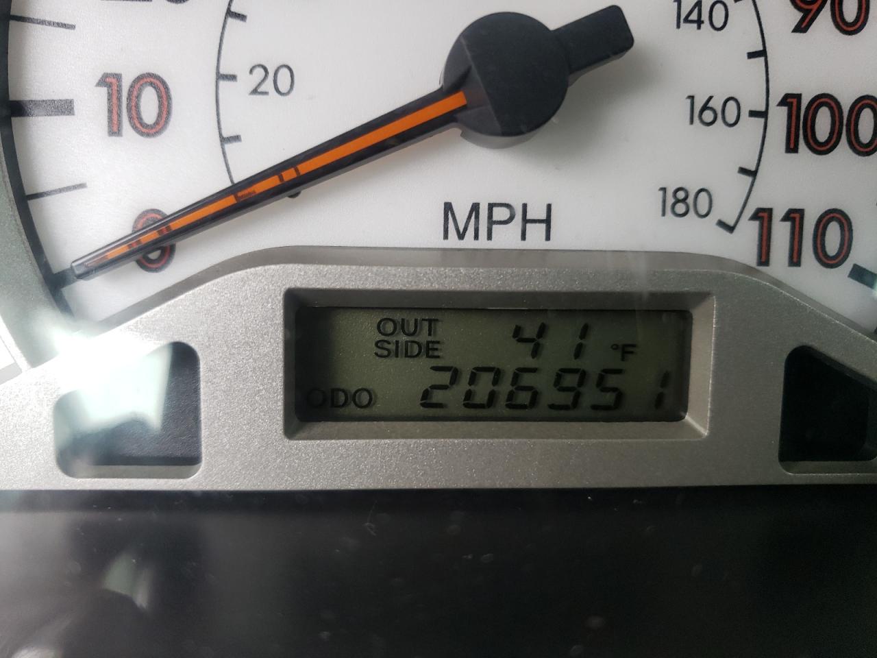 Photo 8 from auction – 2008 TOYOTA COROLLA CE with VIN 2T1BR30E88C892737
