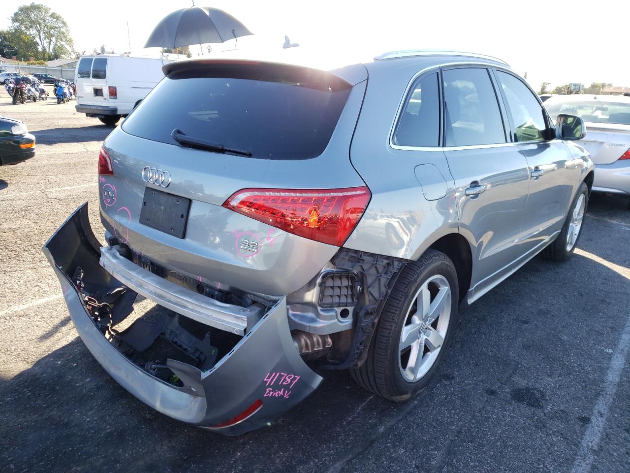 Photo 4 from auction – 2011 AUDI Q5 PREMIUM with VIN WA1DKAFP8BA100697