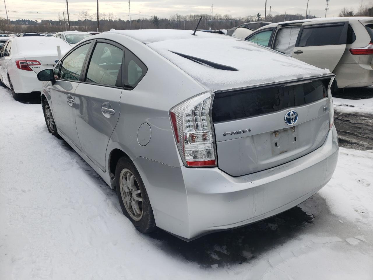 Photo 3 from auction – 2011 TOYOTA PRIUS with VIN JTDKN3DU3B0281805