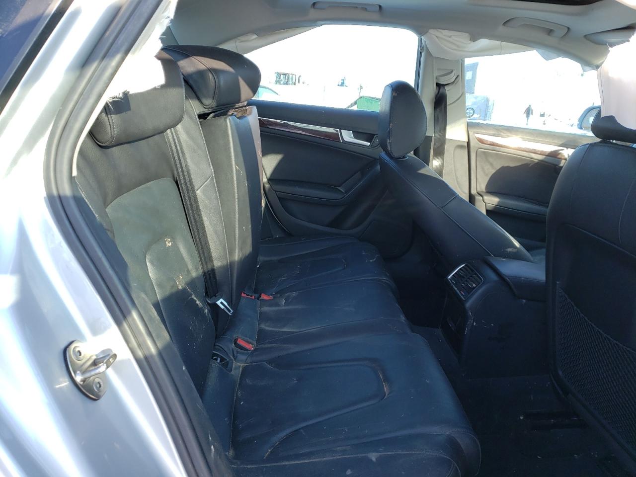 Foto 6 de la subasta – 2010 AUDI A4 PREMIUM con VIN WAUHFCFL8AN060713