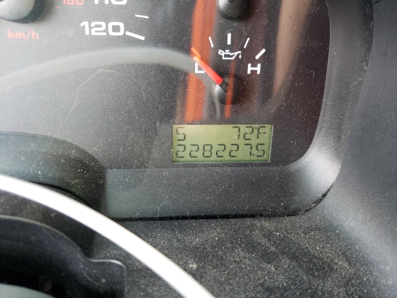 Photo 8 from auction – 2006 FORD F150 with VIN 1FTPX12V86KD79299