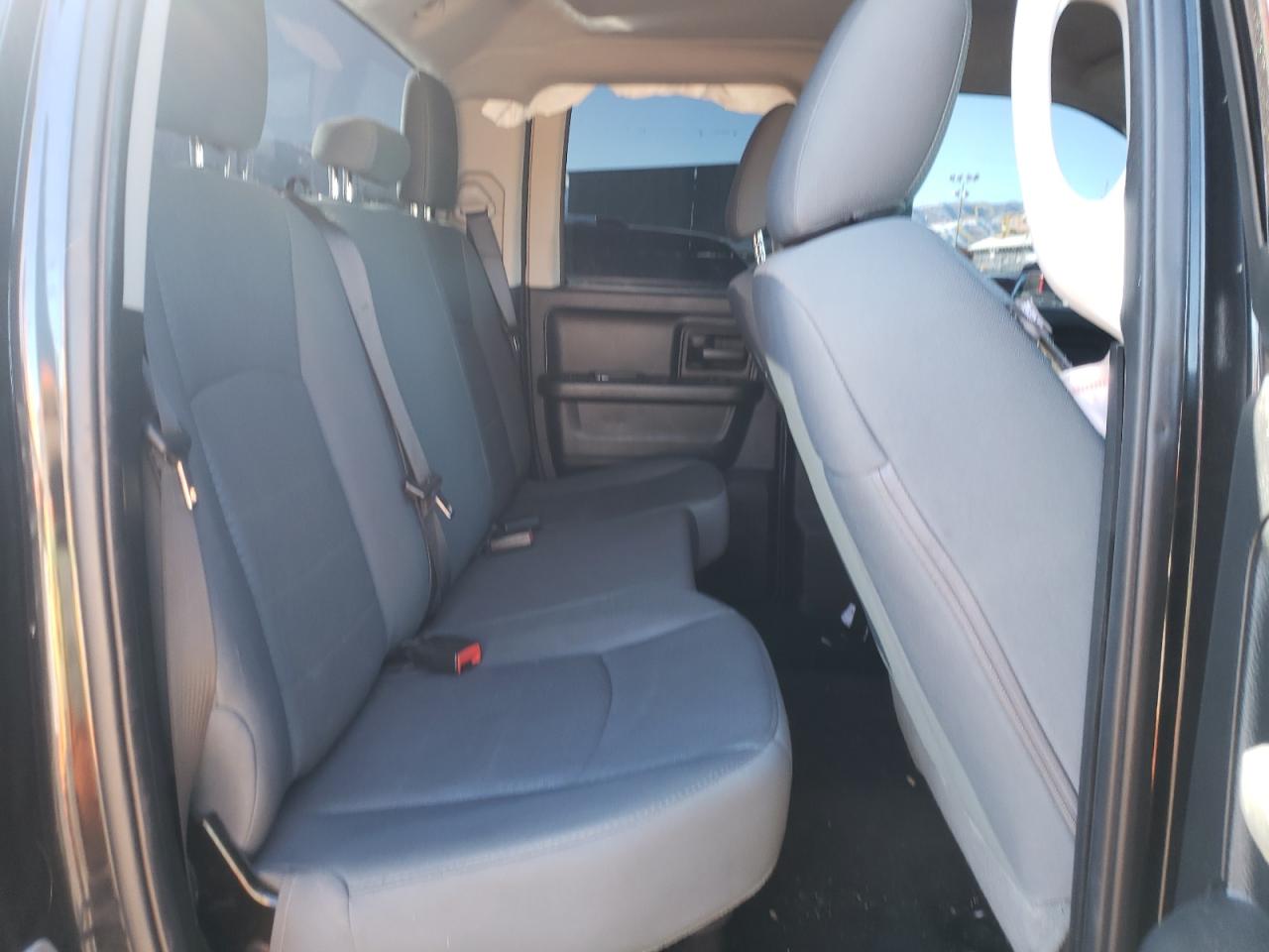 Photo 6 from auction – 2016 RAM 1500 ST with VIN 1C6RR7FT7GS294946