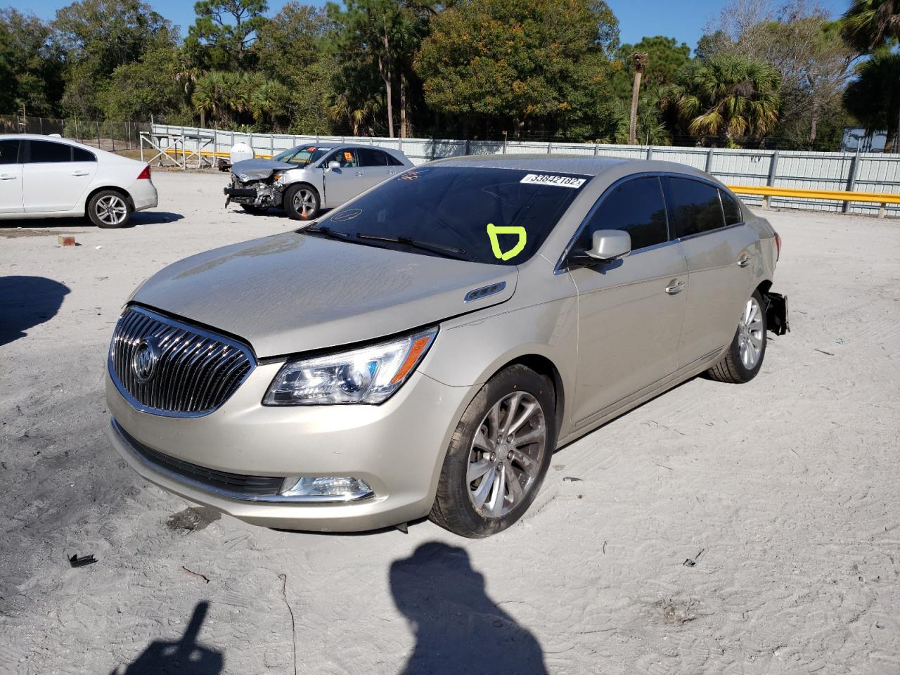Photo 2 from auction – 2015 BUICK LACROSSE with VIN 1G4GB5G34FF278293