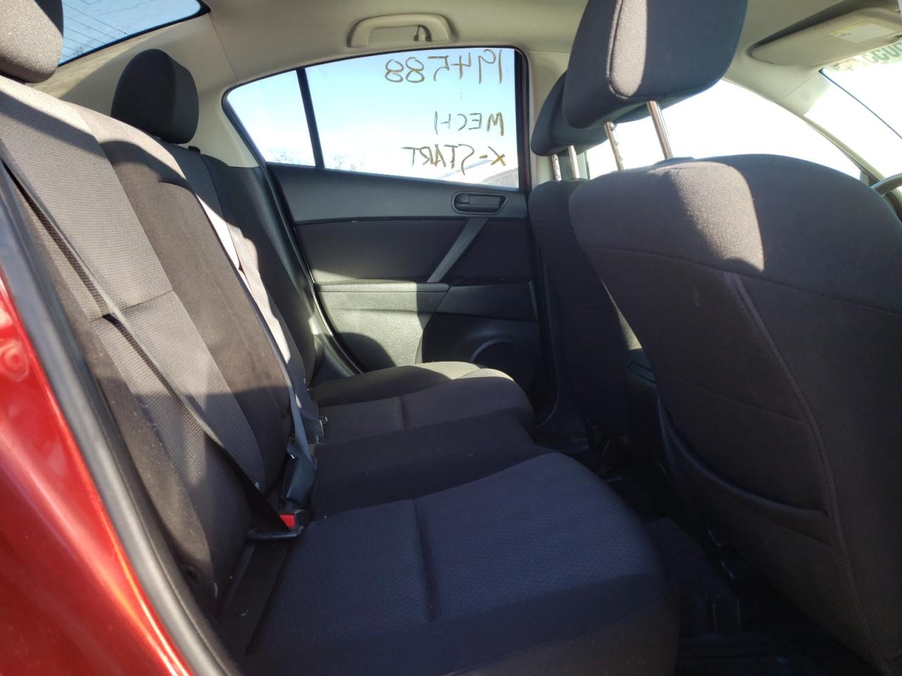 Photo 6 from auction – 2010 MAZDA 3 I with VIN JM1BL1SFXA1235010