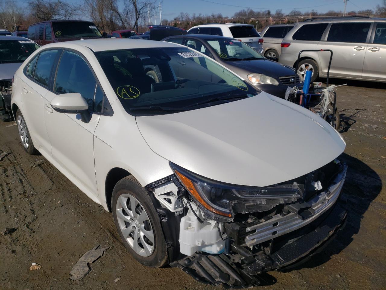 TOYOTA COROLLA LE 2020 with VIN 5YFEPRAE9LP054746 - Photo from auction