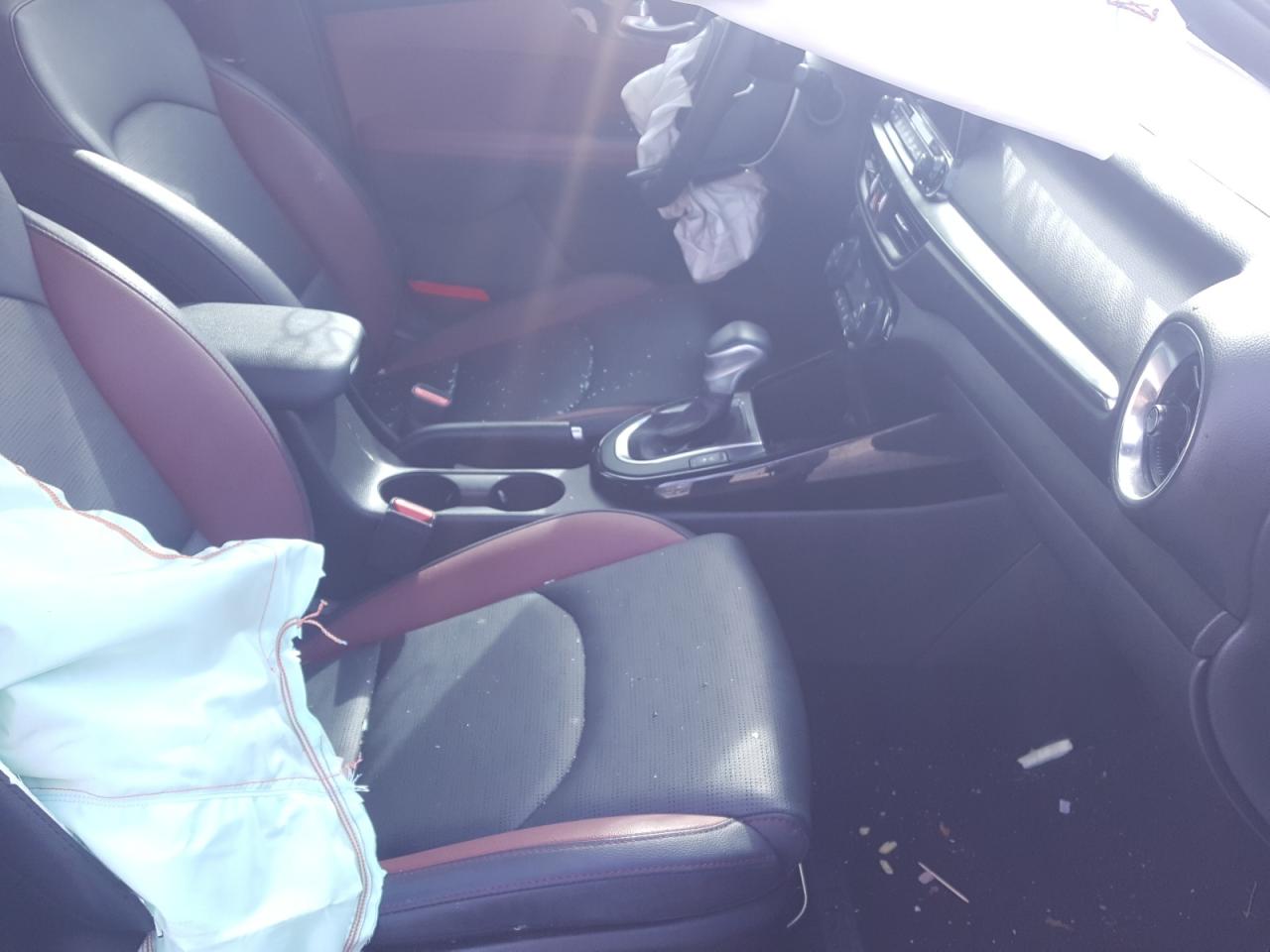 Photo 5 from auction – 2020 KIA FORTE EX with VIN 3KPF54AD4LE210620