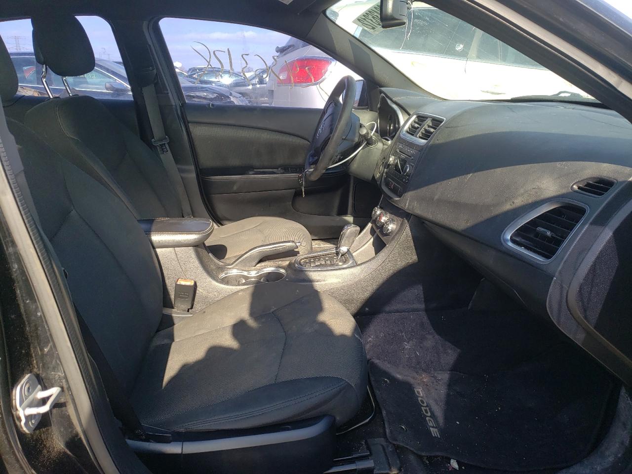 Photo 5 from auction – 2013 DODGE AVENGER SE with VIN 1C3CDZAB2DN638270