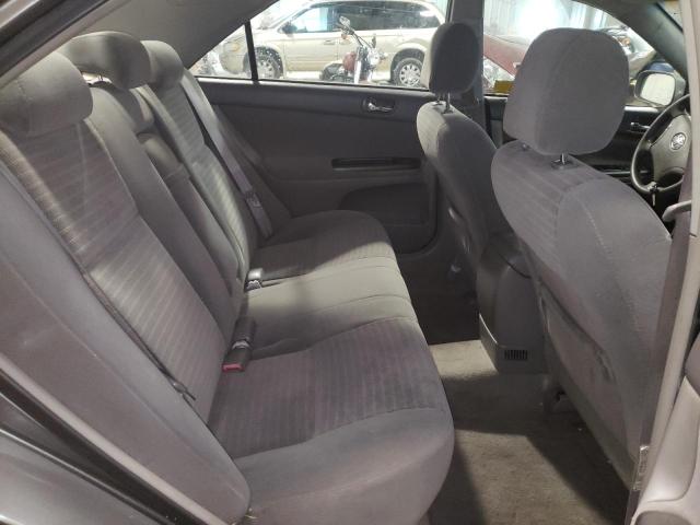 Photo 6 from auction – 2005 TOYOTA CAMRY with VIN 4T1BE32K55U557654