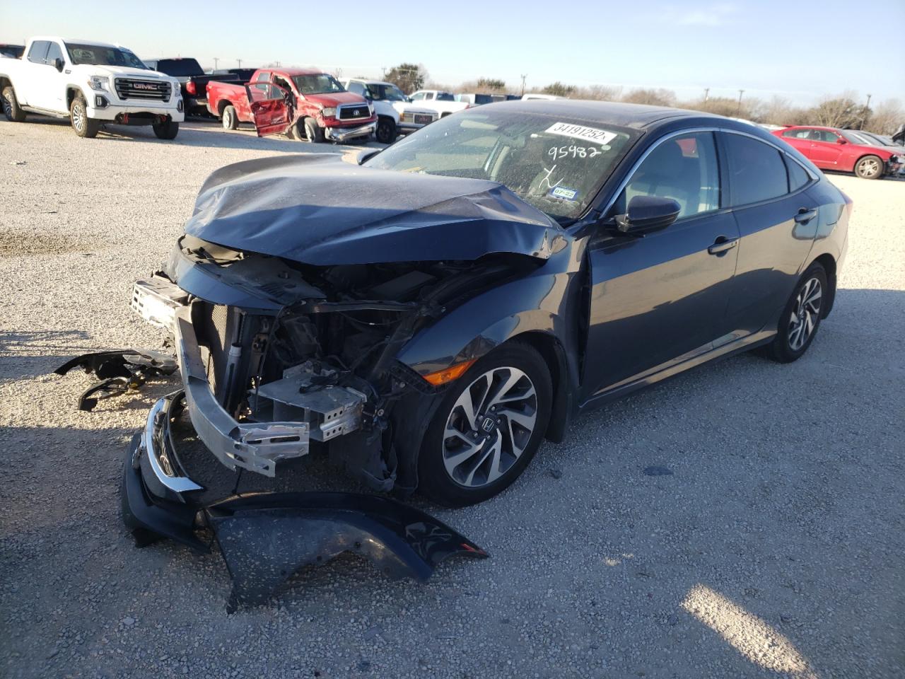 Photo 2 from auction – 2017 HONDA CIVIC EX with VIN 19XFC2F75HE046282