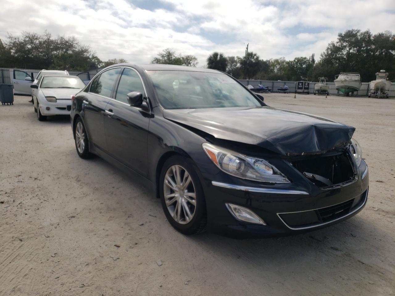 Photo 1 from auction – 2012 HYUNDAI GENESIS 3. with VIN KMHGC4DD5CU167568