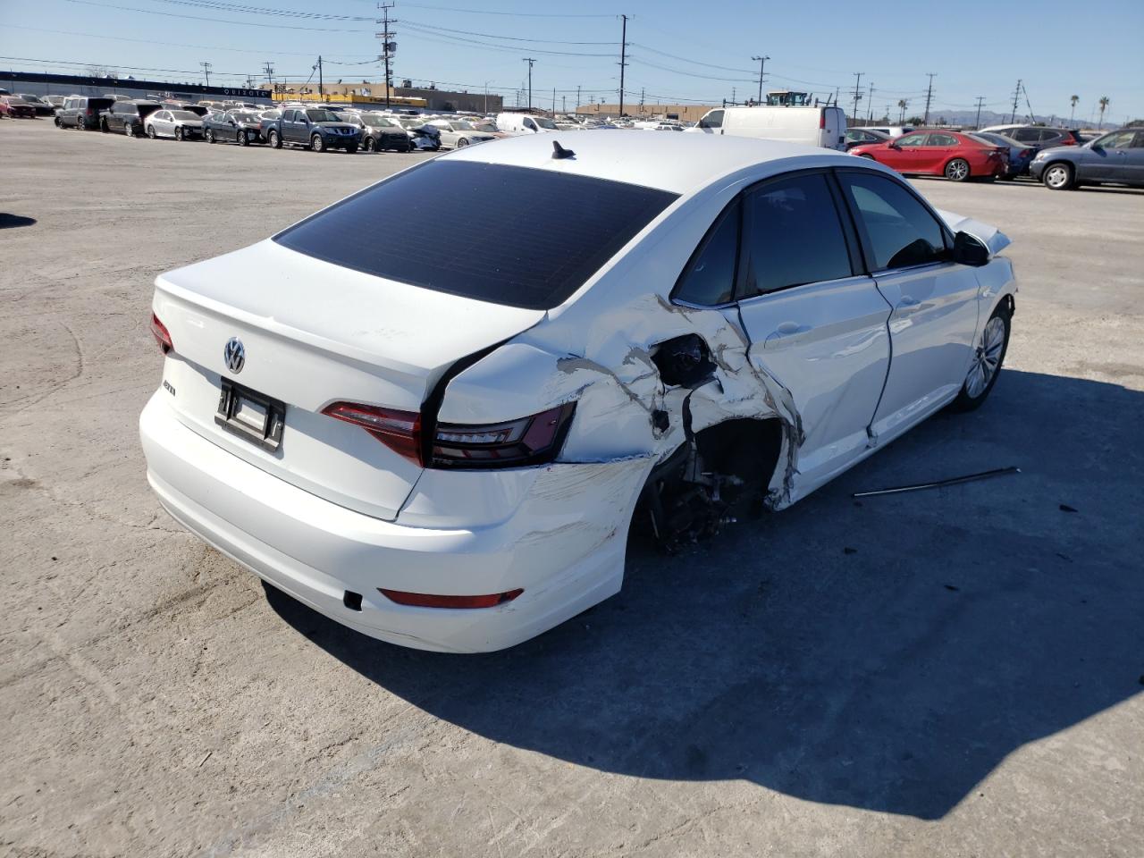 Photo 4 from auction – 2019 VOLKSWAGEN JETTA S with VIN 3VWC57BU8KM118401