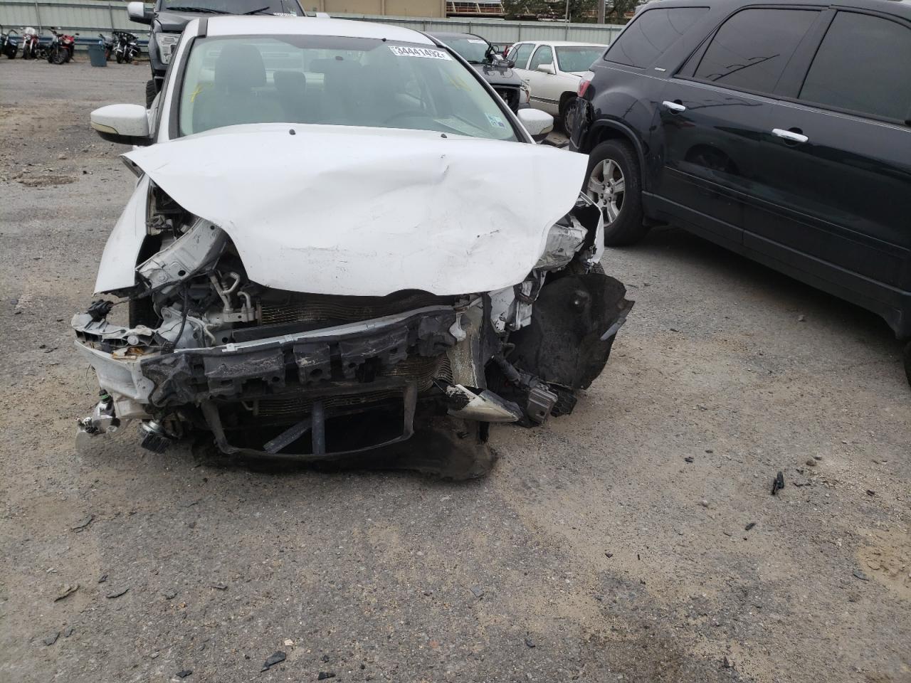 Photo 9 from auction – 2014 FORD FOCUS SE with VIN 1FADP3F25EL108990