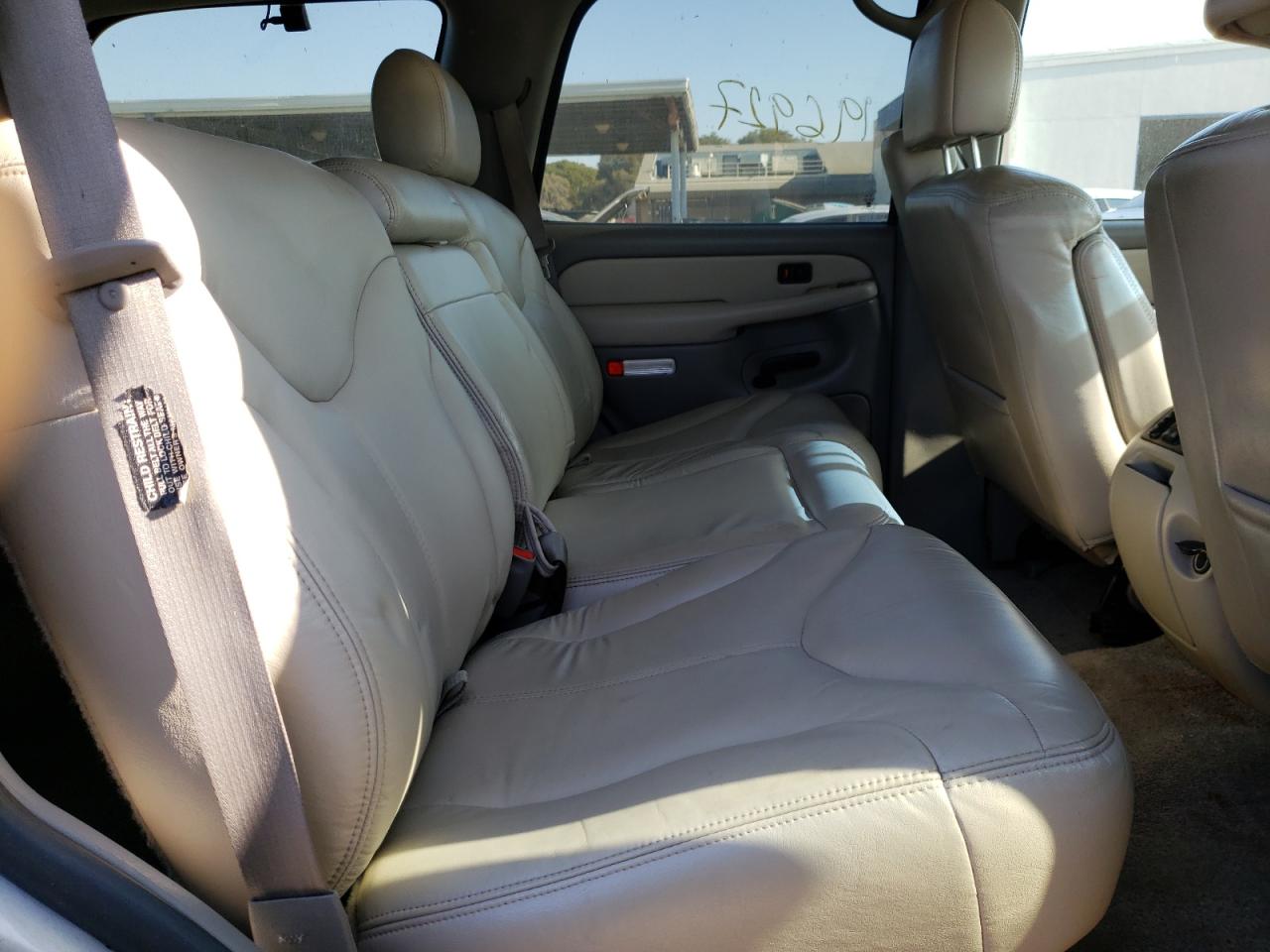 Photo 6 from auction – 2000 GMC YUKON with VIN 1GKEK13T7YJ141864