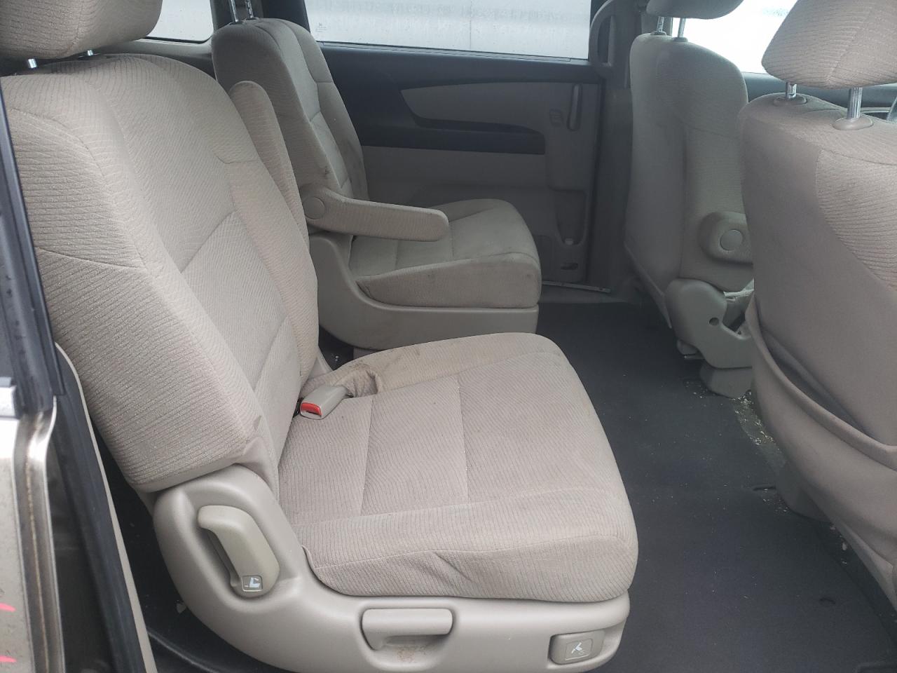 Photo 6 from auction – 2012 HONDA ODYSSEY LX with VIN 5FNRL5H27CB124287
