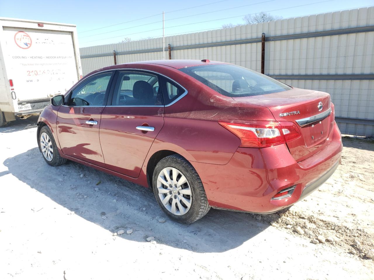 Photo 3 from auction – 2017 NISSAN SENTRA S with VIN 3N1AB7AP9HL657335