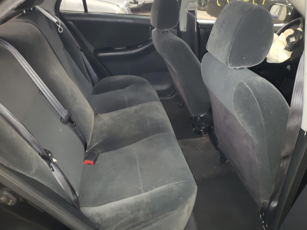 Photo 6 from auction – 2003 TOYOTA COROLLA CE with VIN 2T1BR32E13C085885
