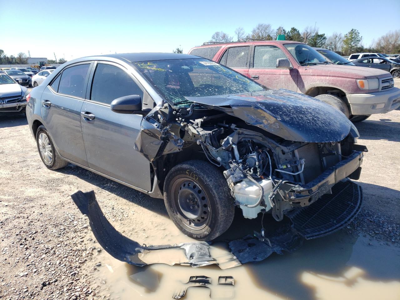 TOYOTA COROLLA L 2015 with VIN 2T1BURHE8FC372296 - Photo from auction