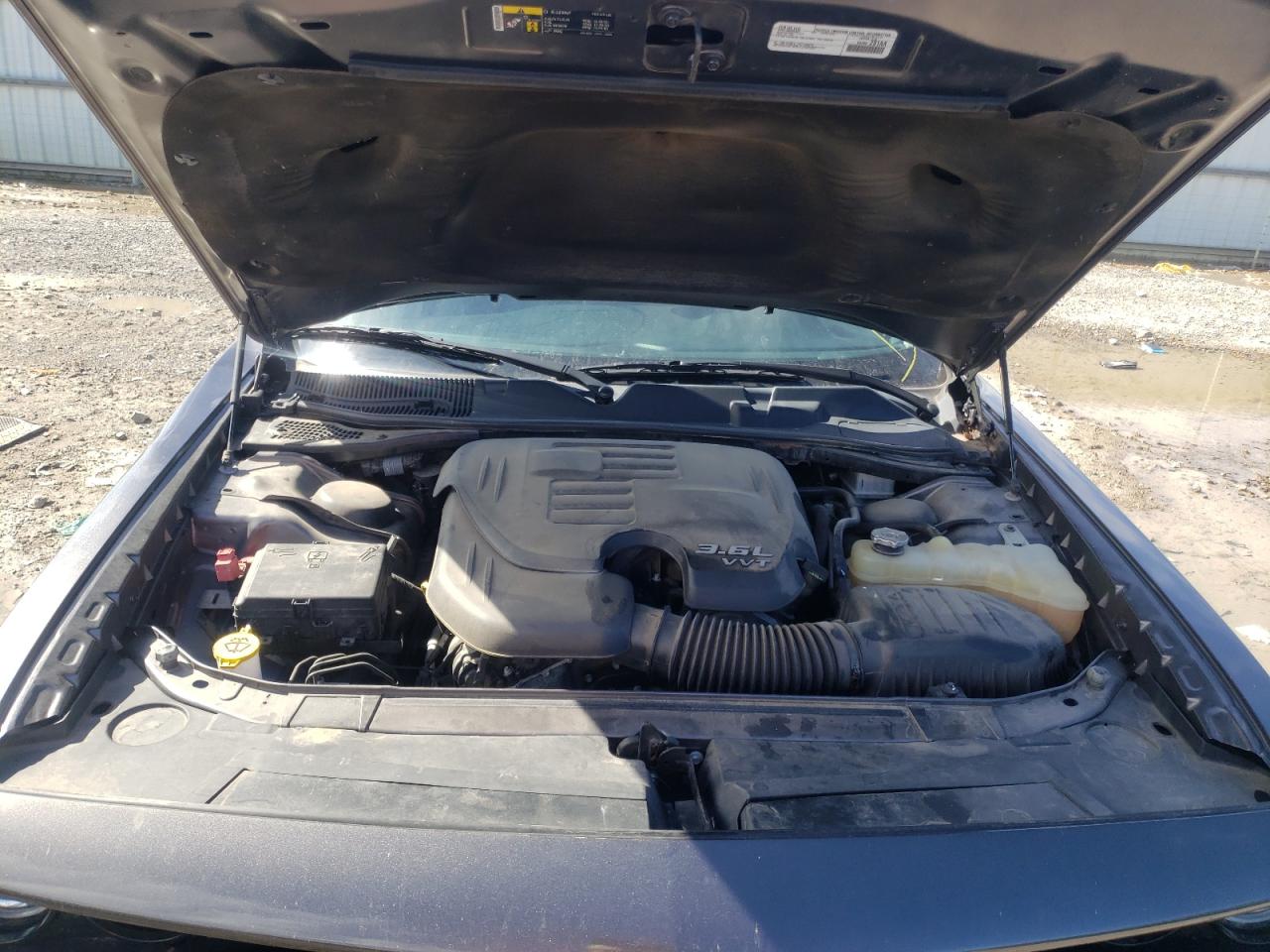 Photo 7 from auction – 2018 DODGE CHALLENGER with VIN 2C3CDZAG2JH116349
