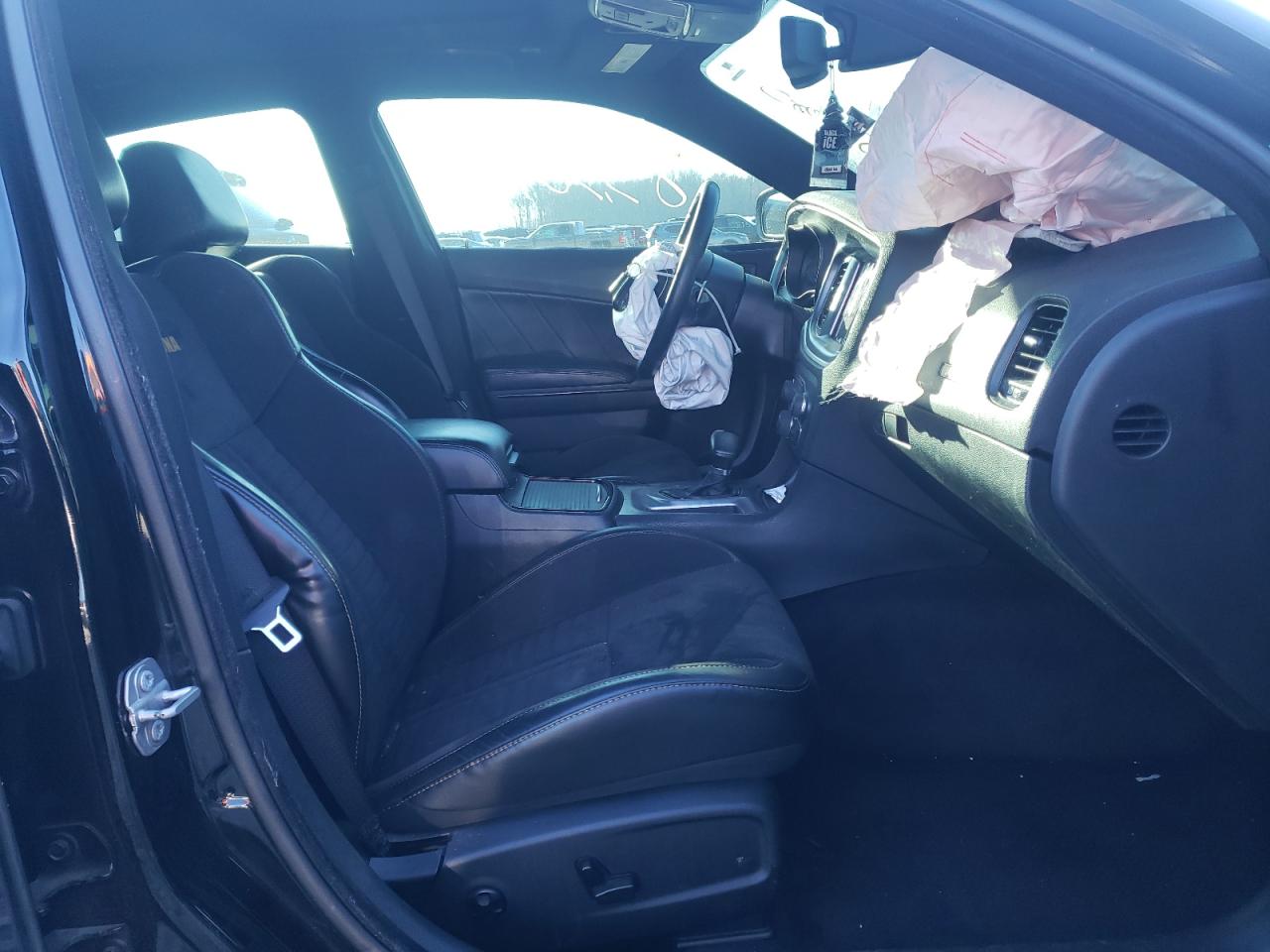 Photo 5 from auction – 2017 DODGE CHARGER R/ with VIN 2C3CDXCT2HH540994