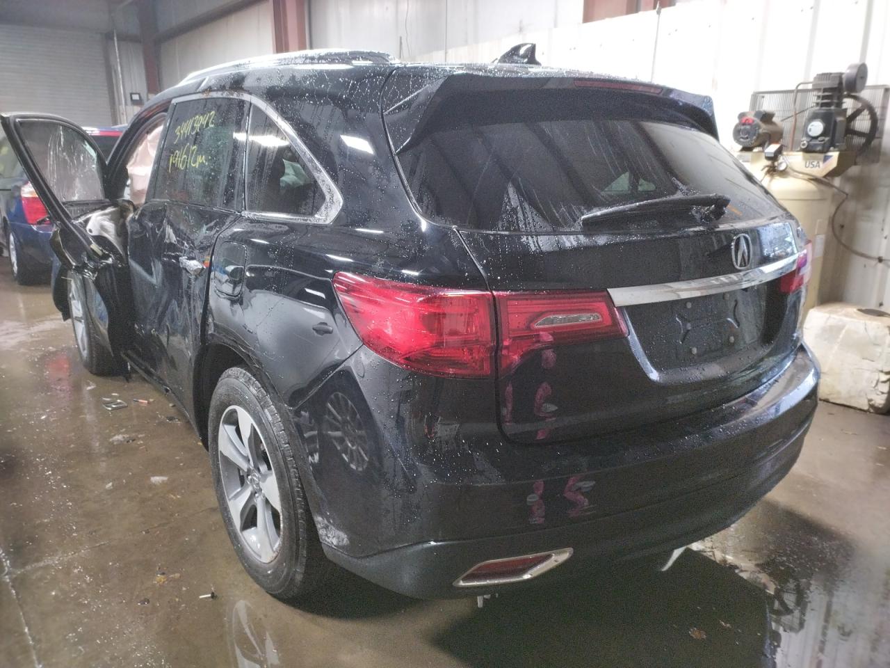 Photo 3 from auction – 2014 ACURA MDX with VIN 5FRYD4H25EB003830