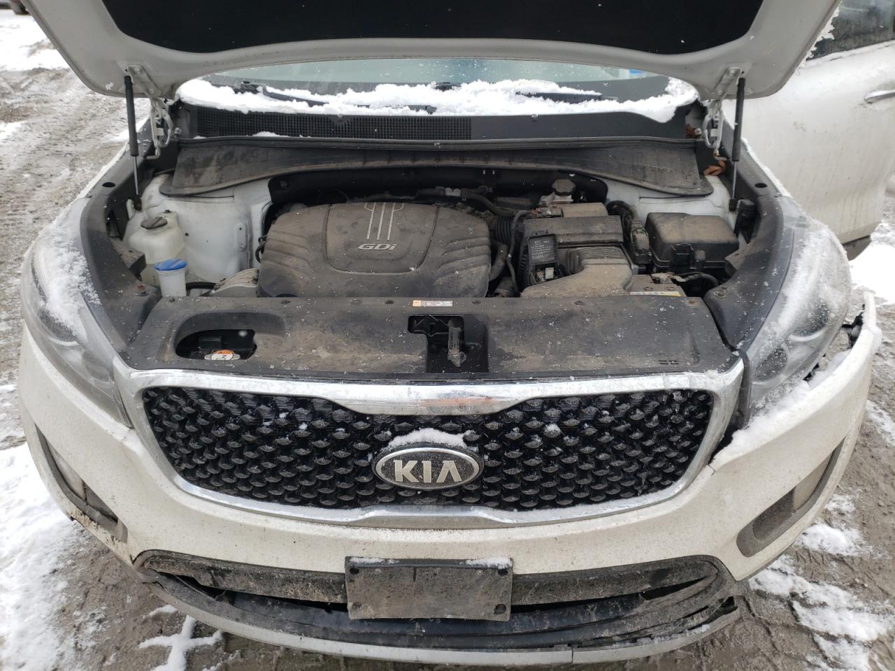 Photo 7 from auction – 2016 KIA SORENTO EX with VIN 5XYPHDA55GG097631