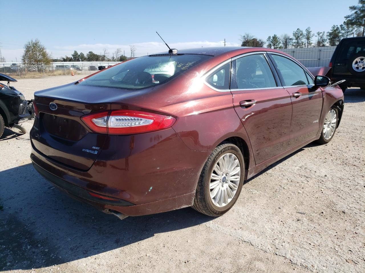 Photo 4 from auction – 2016 FORD FUSION SE with VIN 3FA6P0LU5GR130649