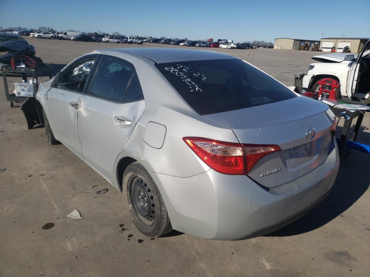 Photo 3 from auction – 2017 TOYOTA COROLLA L with VIN 5YFBURHE4HP592103