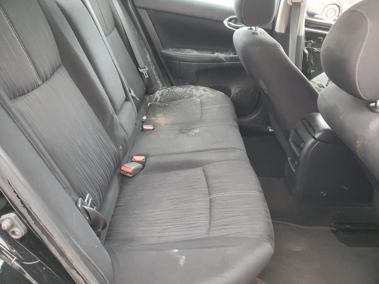 Photo 6 from auction – 2016 NISSAN SENTRA S with VIN 3N1AB7AP0GY277043