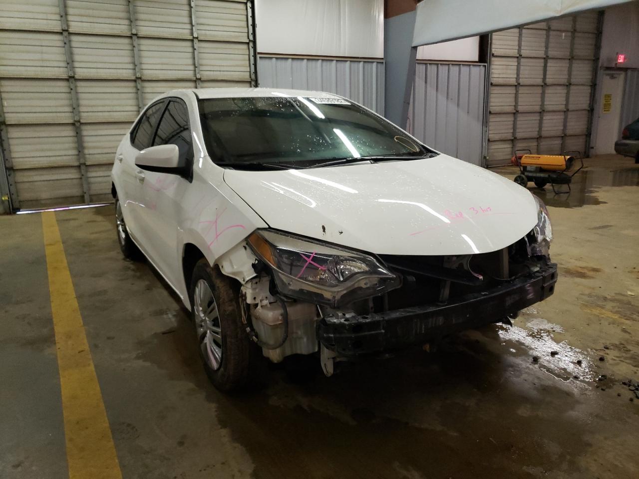 TOYOTA COROLLA L 2015 with VIN 5YFBURHE3FP339643 - Photo from auction