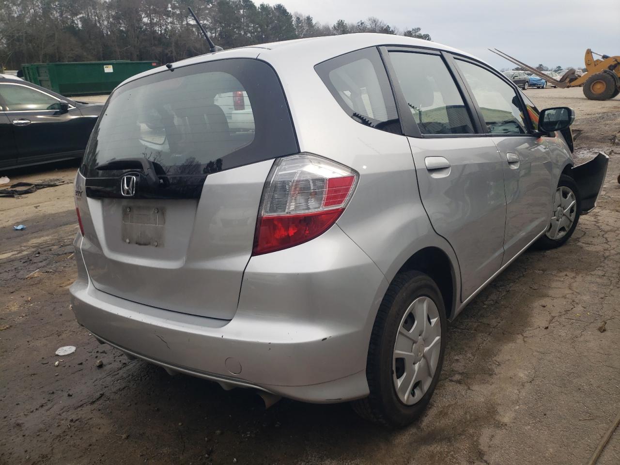 Photo 4 from auction – 2013 HONDA FIT with VIN JHMGE8H3XDC025245