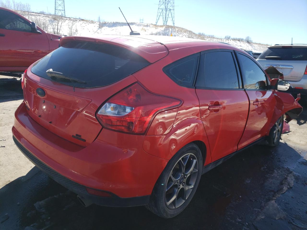 Photo 4 from auction – 2014 FORD FOCUS SE with VIN 1FADP3K28EL341011