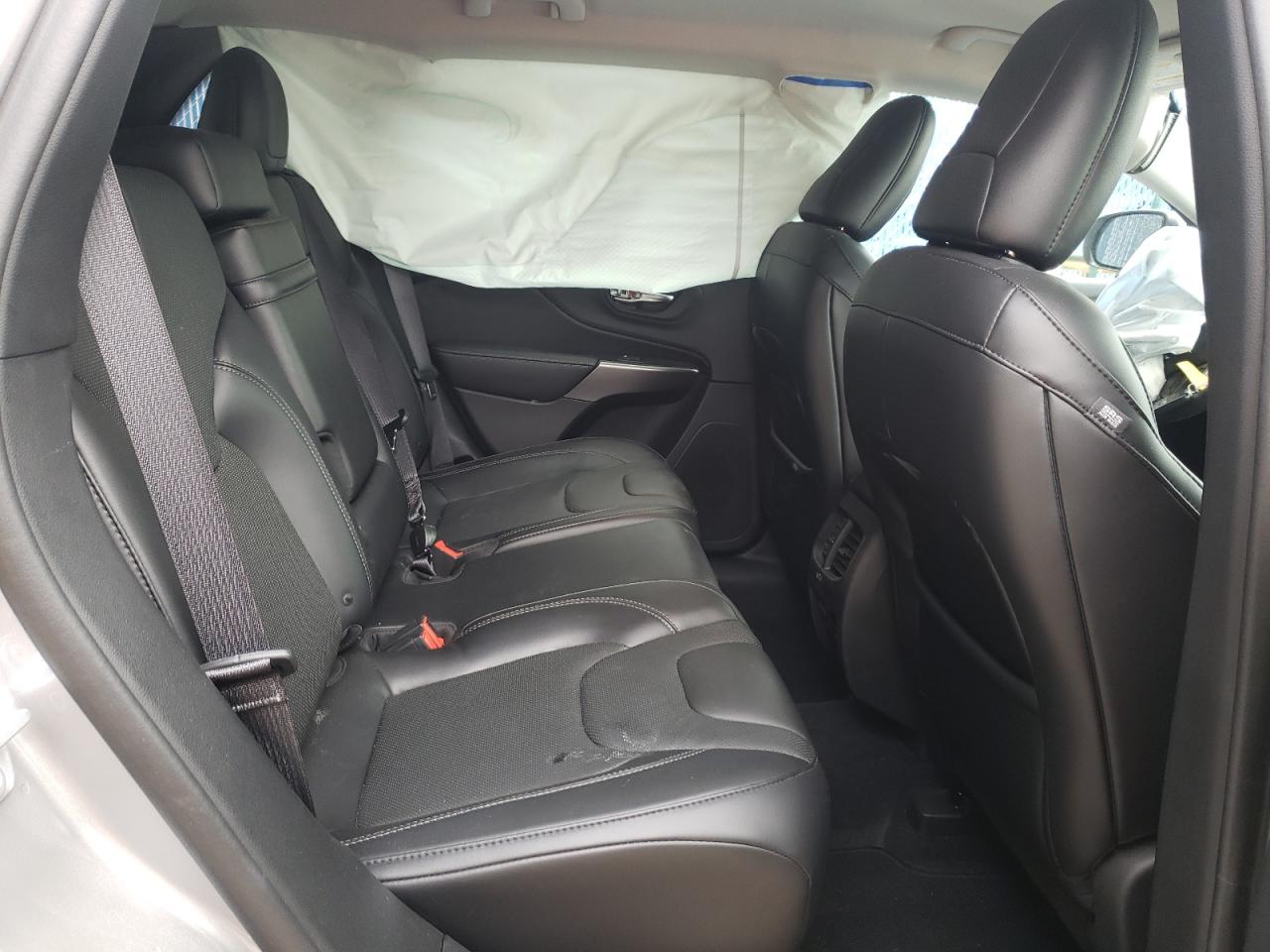 Photo 6 from auction – 2019 JEEP CHEROKEE L with VIN 1C4PJLDX7KD313269