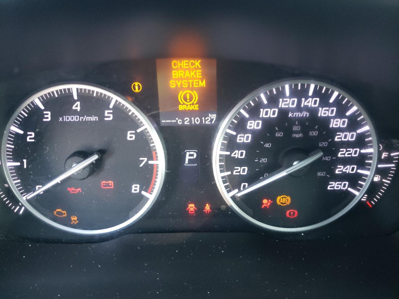 Photo 8 from auction – 2013 ACURA ILX 20 PRE with VIN 19VDE1F57DE401790