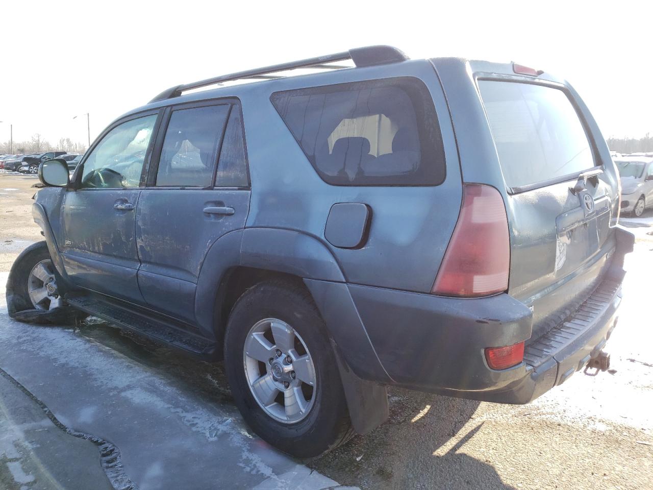 Photo 3 from auction – 2005 TOYOTA 4RUNNER SR with VIN JTEZU14R950053308