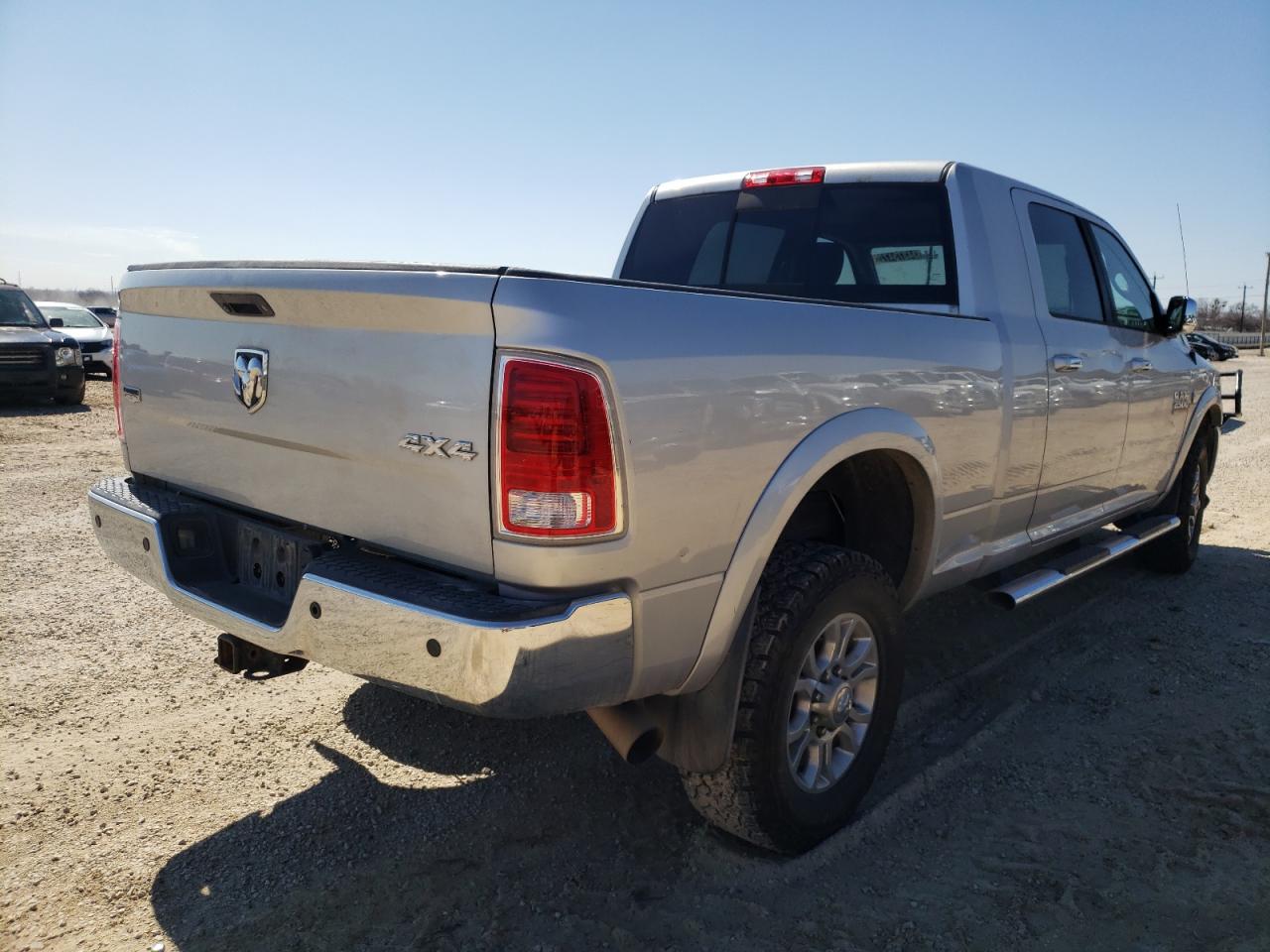 Photo 4 from auction – 2014 RAM 2500 LARAM with VIN 3C6UR5NL4EG253369