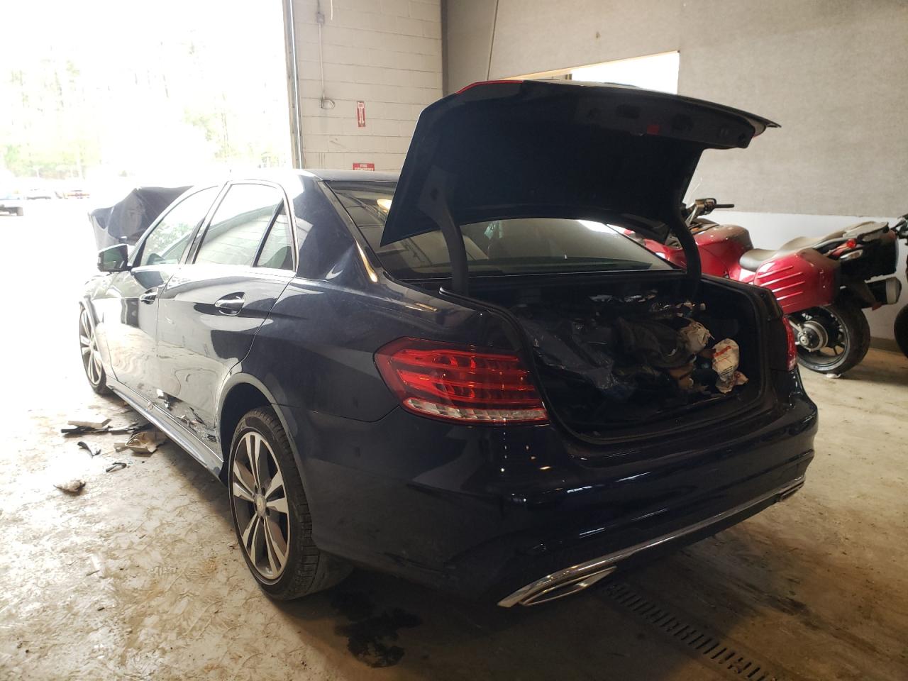Photo 3 from auction – 2015 MERCEDES-BENZ E 350 4MAT with VIN WDDHF8JB5FB138328