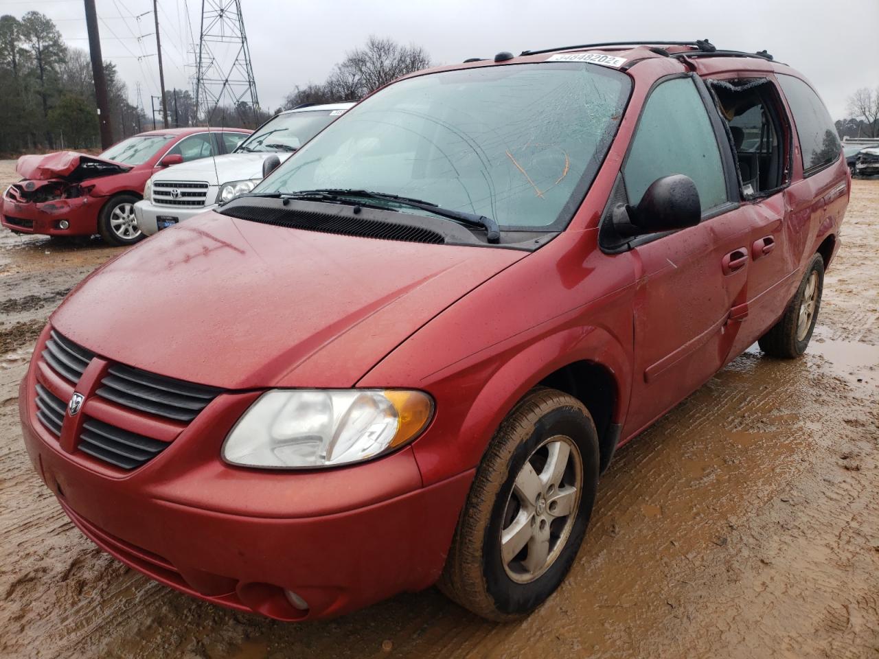 Photo 2 from auction – 2005 DODGE GRAND CARA with VIN 2D4GP44LX5R511382