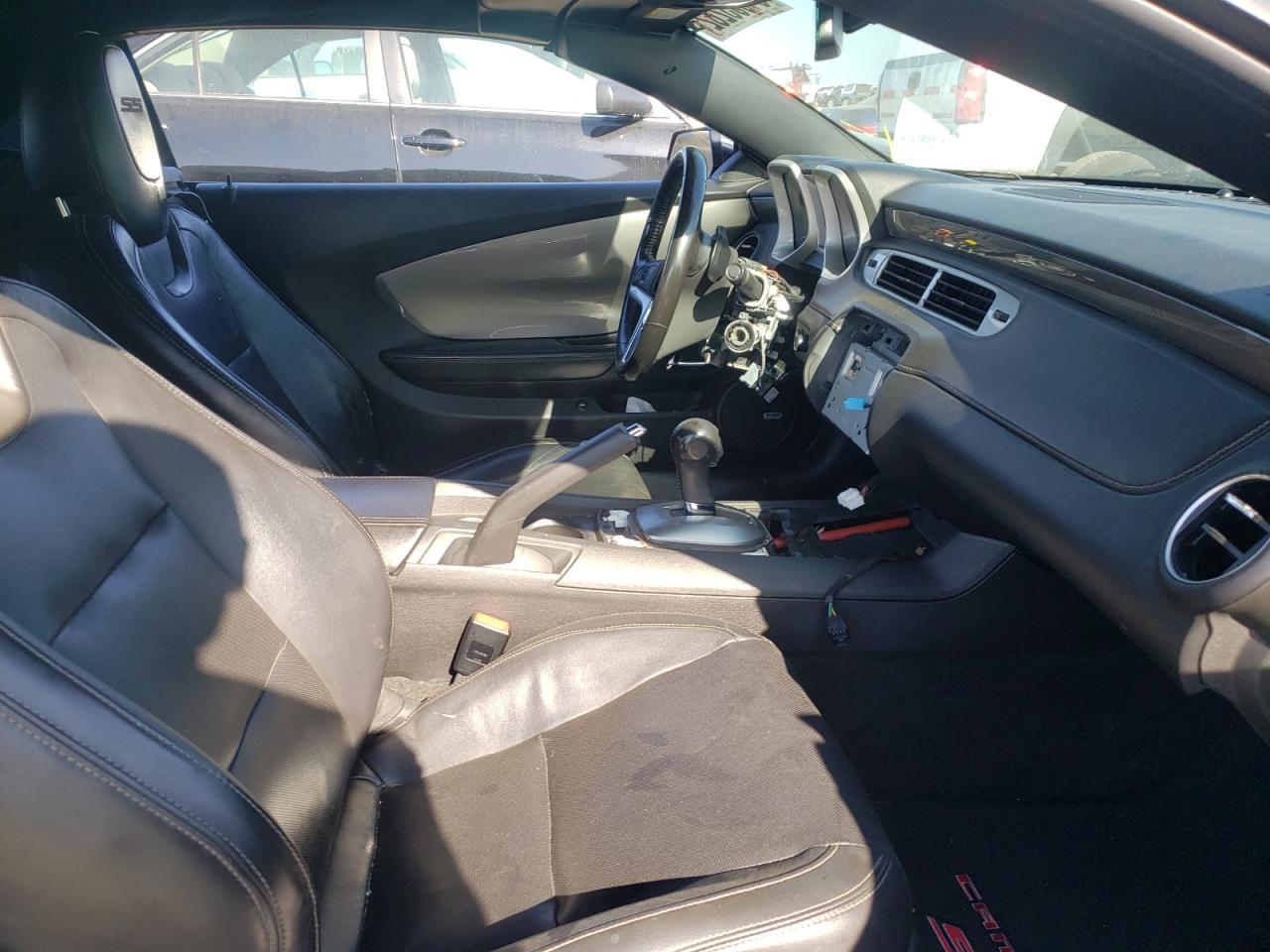 Photo 5 from auction – 2014 CHEVROLET CAMARO 2SS with VIN 2G1FK3DJ4E9279614