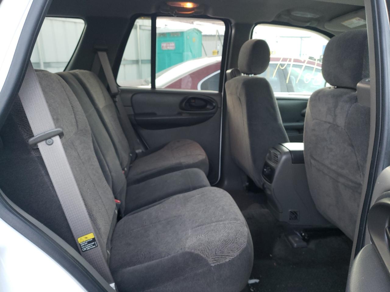 Photo 6 from auction – 2004 CHEVROLET TRAILBLAZE with VIN 1GNDT13S142356101