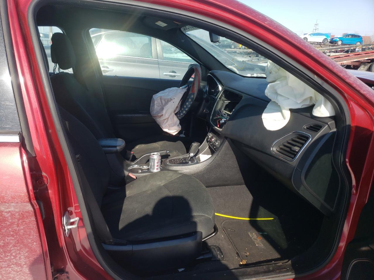 Photo 5 from auction – 2012 CHRYSLER 200 LX with VIN 1C3CCBAB3CN163804