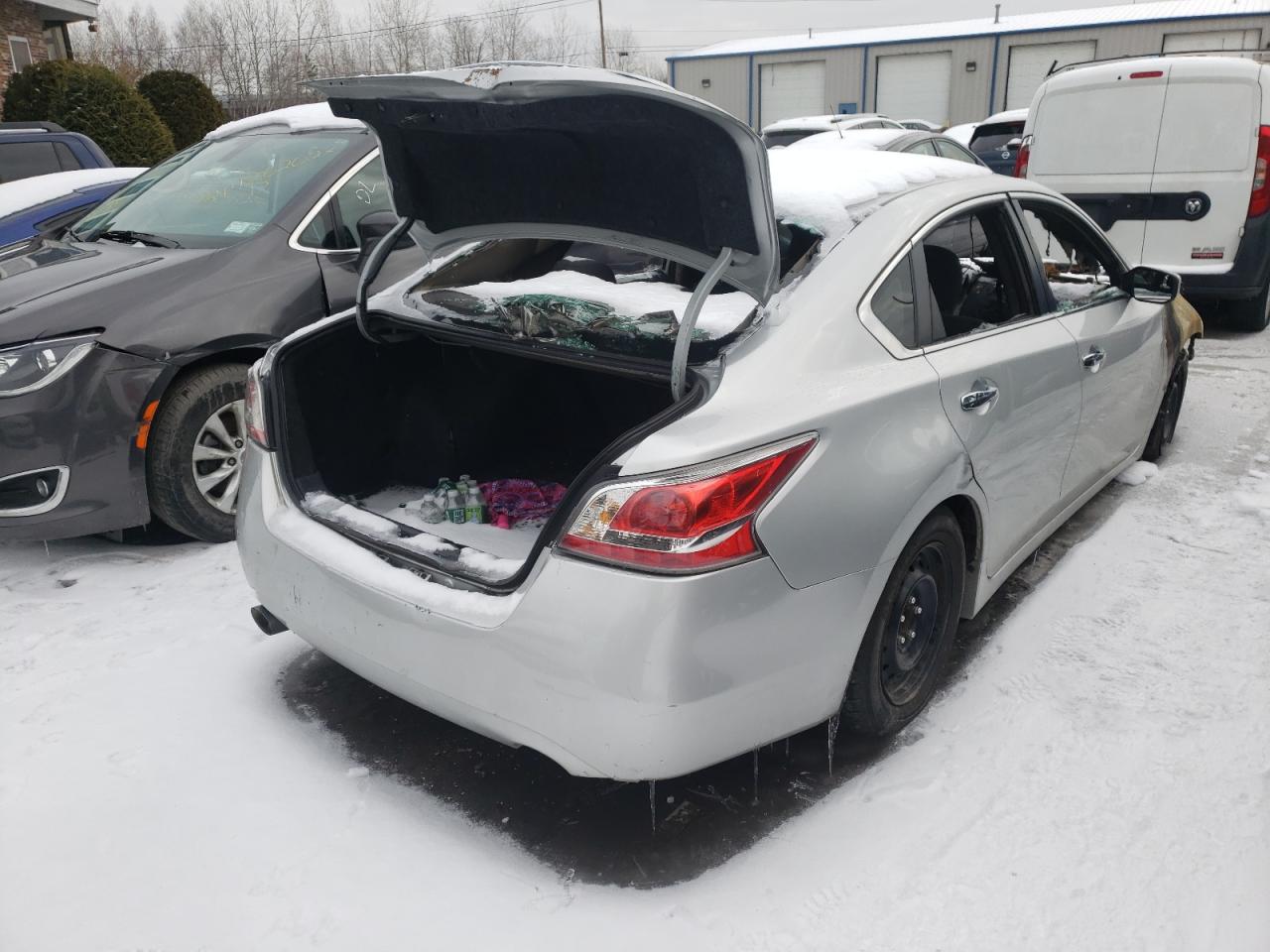 Photo 4 from auction – 2015 NISSAN ALTIMA 2.5 with VIN 1N4AL3AP0FC294148