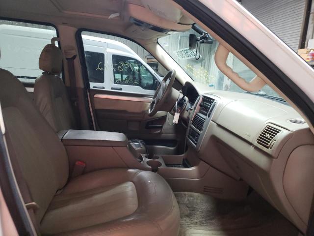 Photo 5 from auction – 2004 MERCURY MOUNTAINEE with VIN 4M2DU86W14ZJ04864