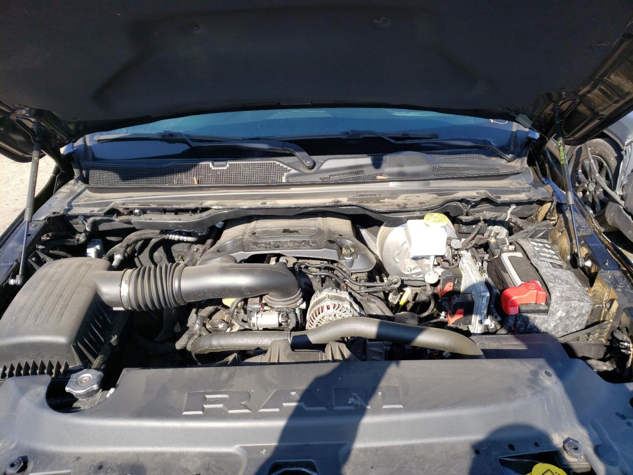 Photo 7 from auction – 2019 RAM 1500 LARAM with VIN 1C6SRFJT4KN776168